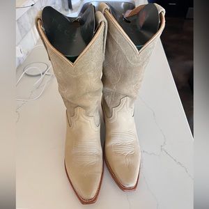 Tecovas The Sadie- Sz 8